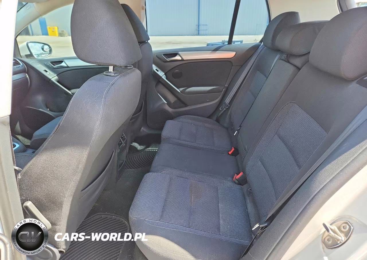2014 Volkswagen Golf VIN:WVWDB7AJ2EW007970 - 10