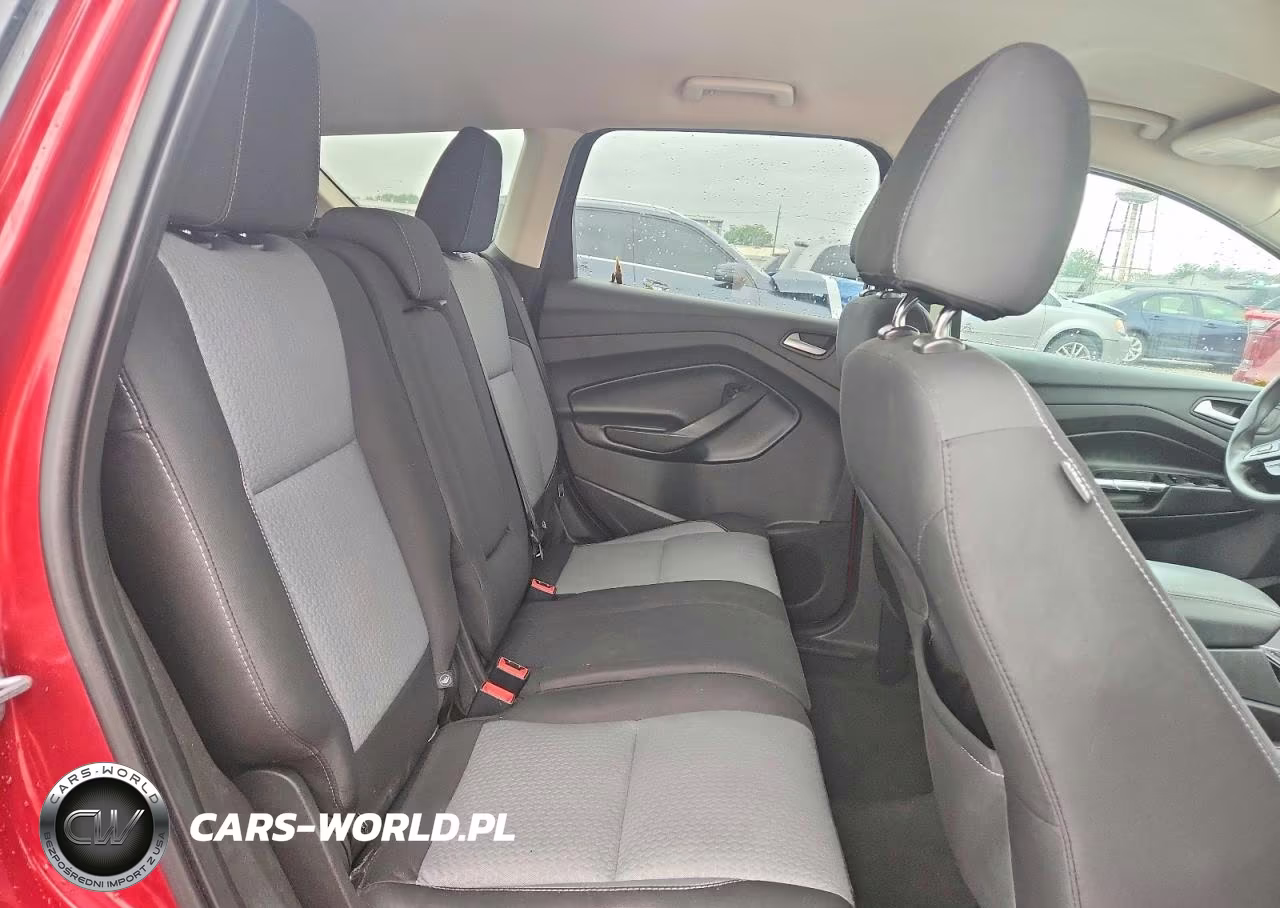 2017 Ford Escape Se VIN:1FMCU9GD0HUC32354 - 10
