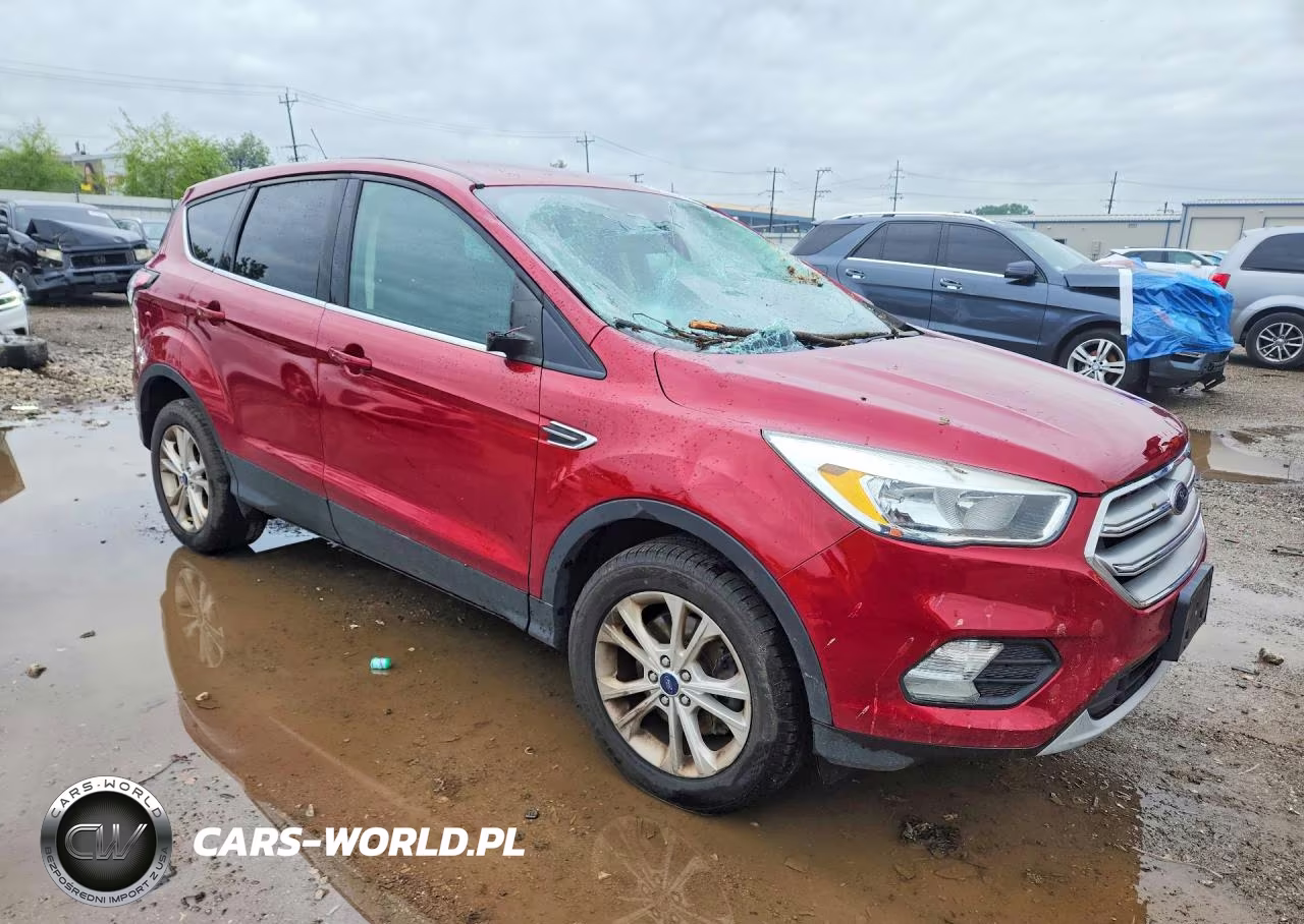 2017 Ford Escape Se VIN:1FMCU9GD0HUC32354 - 4