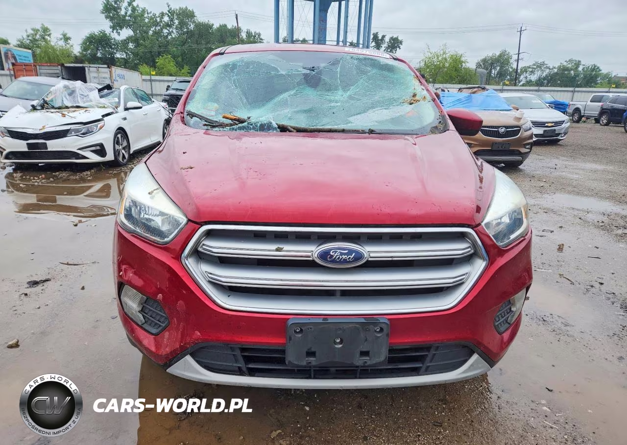 2017 Ford Escape Se VIN:1FMCU9GD0HUC32354 - 5