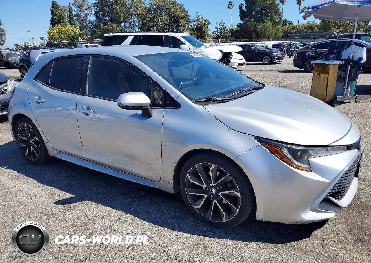 2019 Toyota Corolla Hatchback Xse VIN:JTNK4RBE3K3038216 - 4