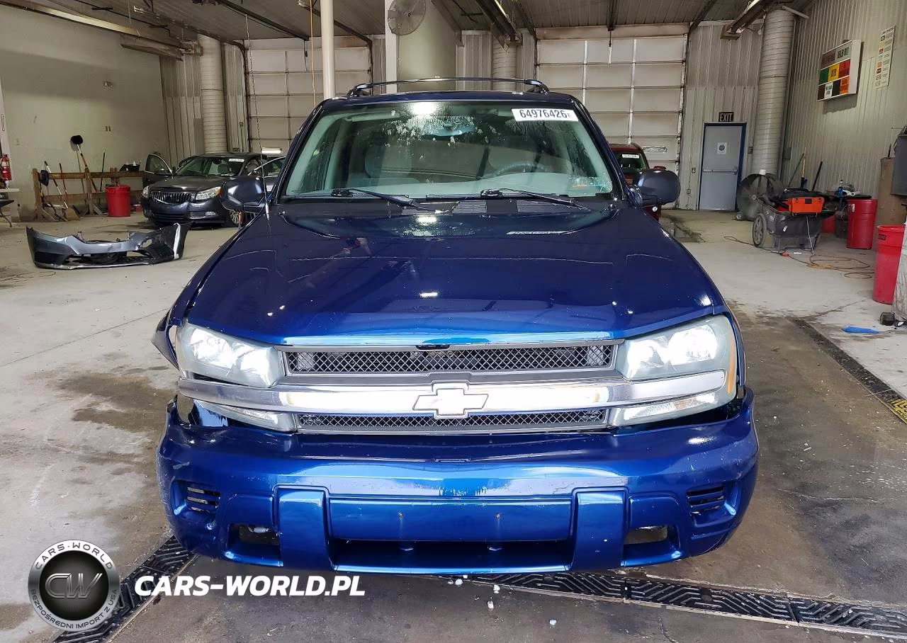 2004 Chevrolet Trailblazer Ls VIN:1GNDT13S142440385 - 5
