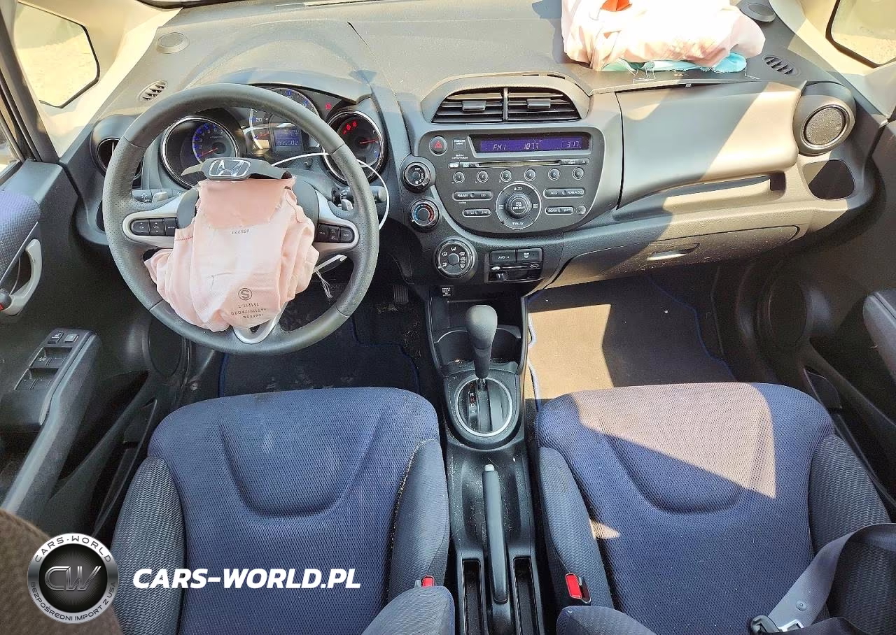 2012 Honda Fit Sport VIN:JHMGE8H5XCC018683 - 8
