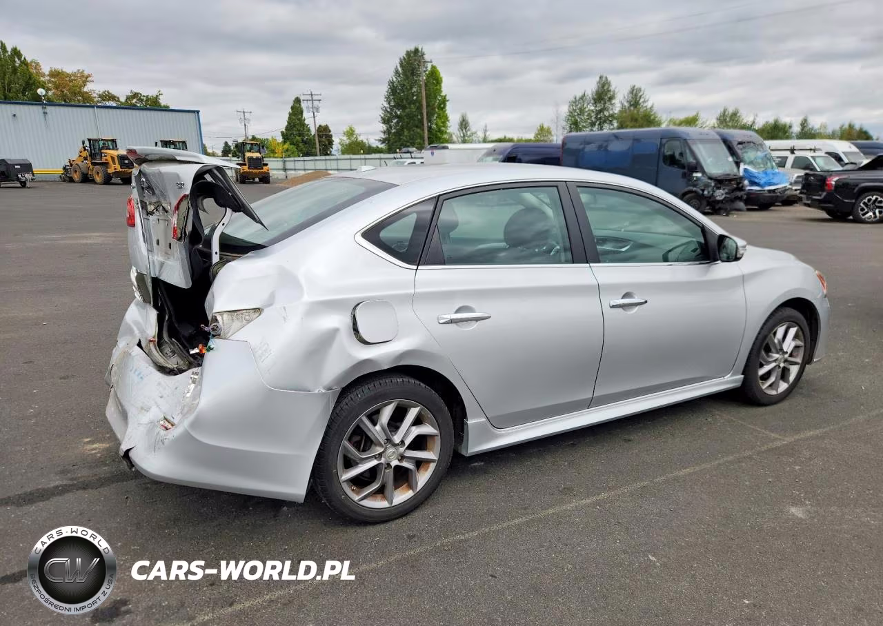 2015 Nissan Sentra Sr VIN:3N1AB7APXFY320754 - 3