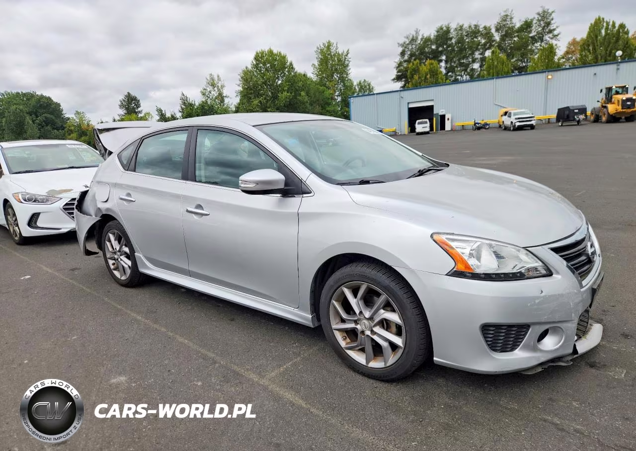 2015 Nissan Sentra Sr VIN:3N1AB7APXFY320754 - 4