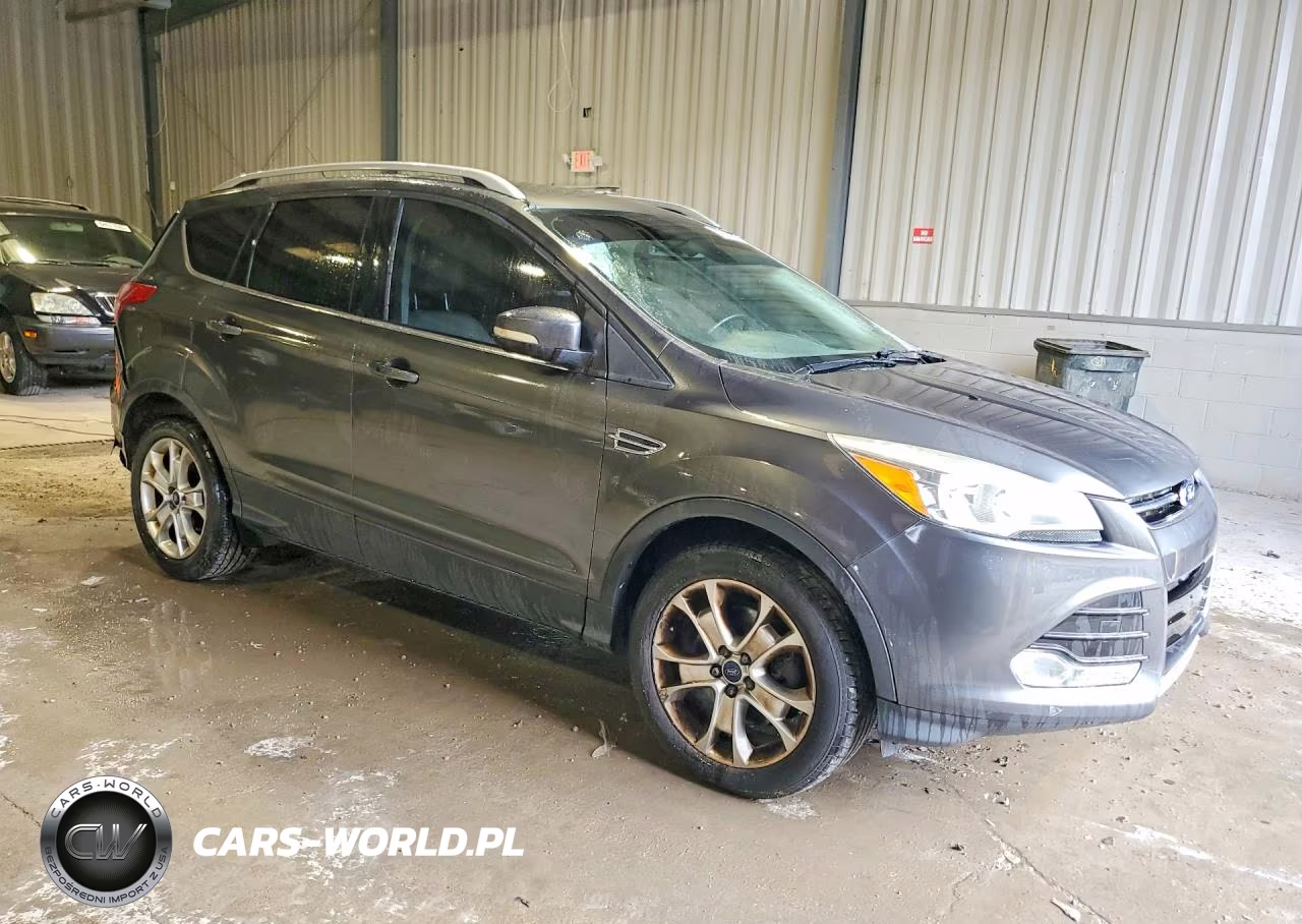 2015 Ford Escape Titanium VIN:1FMCU9J97FUB19339 - 4