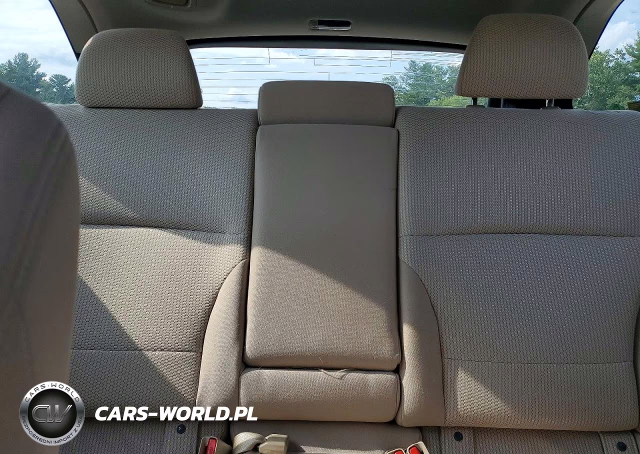 2018 Subaru Outback 2.5I VIN:4S4BSAAC9J3243271 - 10