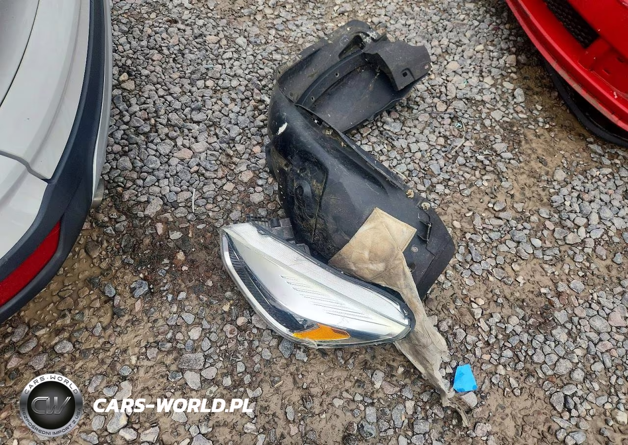 2018 Ford Escape Se VIN:1FMCU9GD6JUB43202 - 13