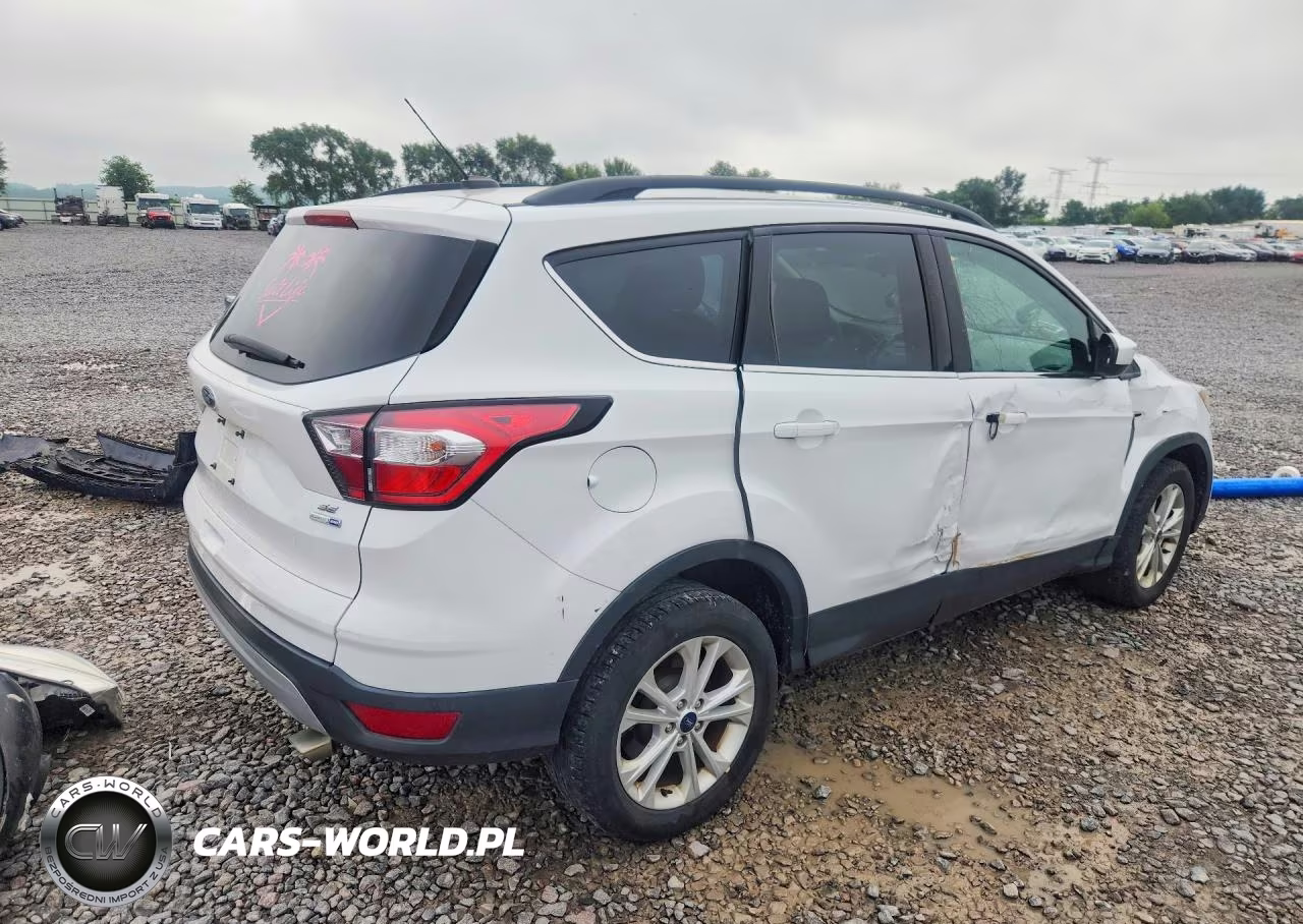 2018 Ford Escape Se VIN:1FMCU9GD6JUB43202 - 3