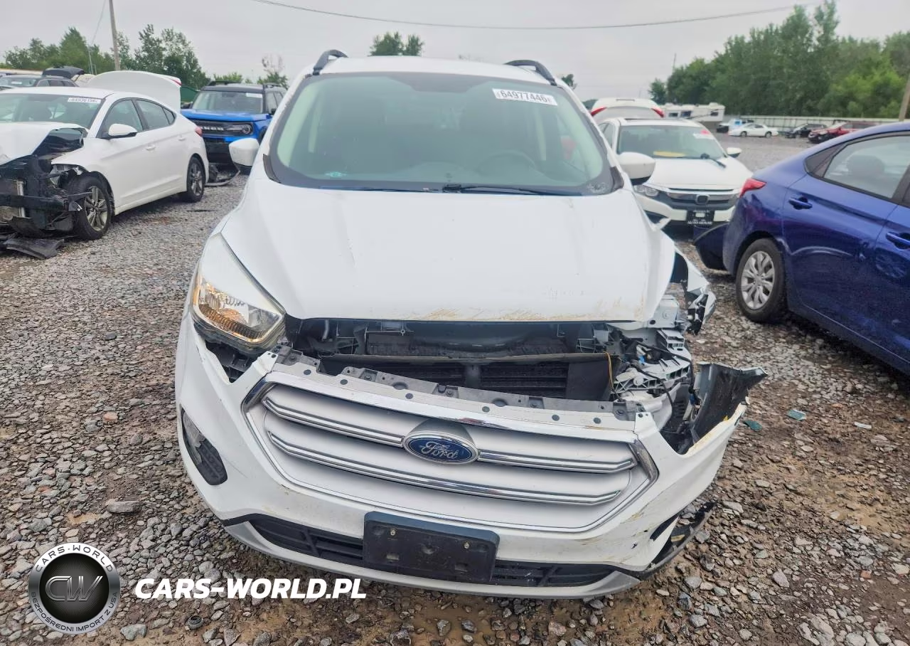 2018 Ford Escape Se VIN:1FMCU9GD6JUB43202 - 5