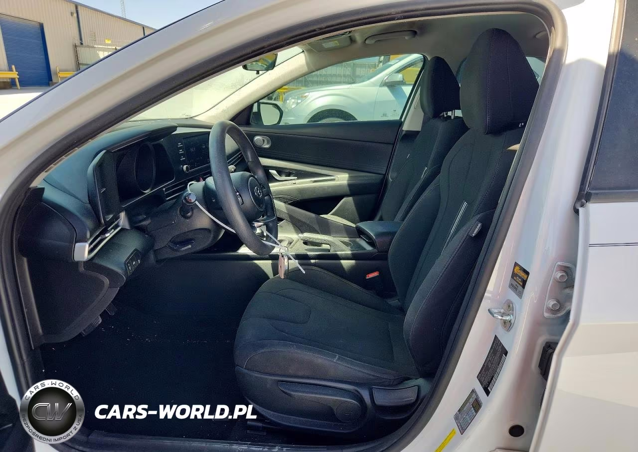 2021 Hyundai Elantra Sel VIN:5NPLM4AG2MH002233 - 7