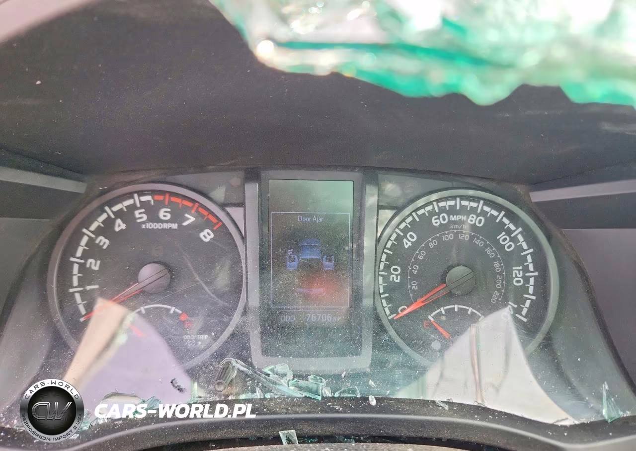 2020 Toyota Tacoma Sr VIN:3TYRX5GN3LT005085 - 9