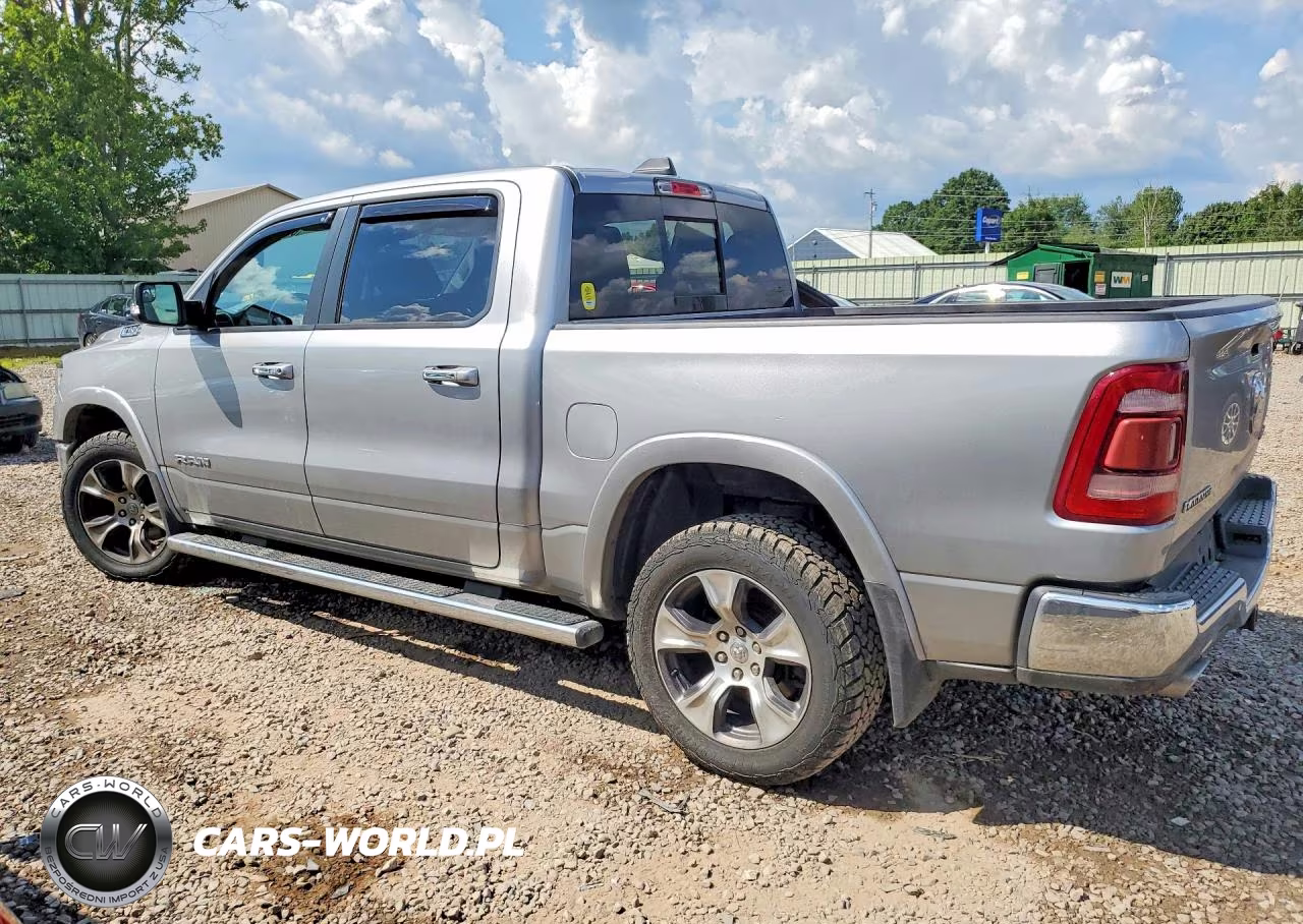 2019 Ram 1500 Laramie VIN:1C6SRFJT7KN536029 - 2