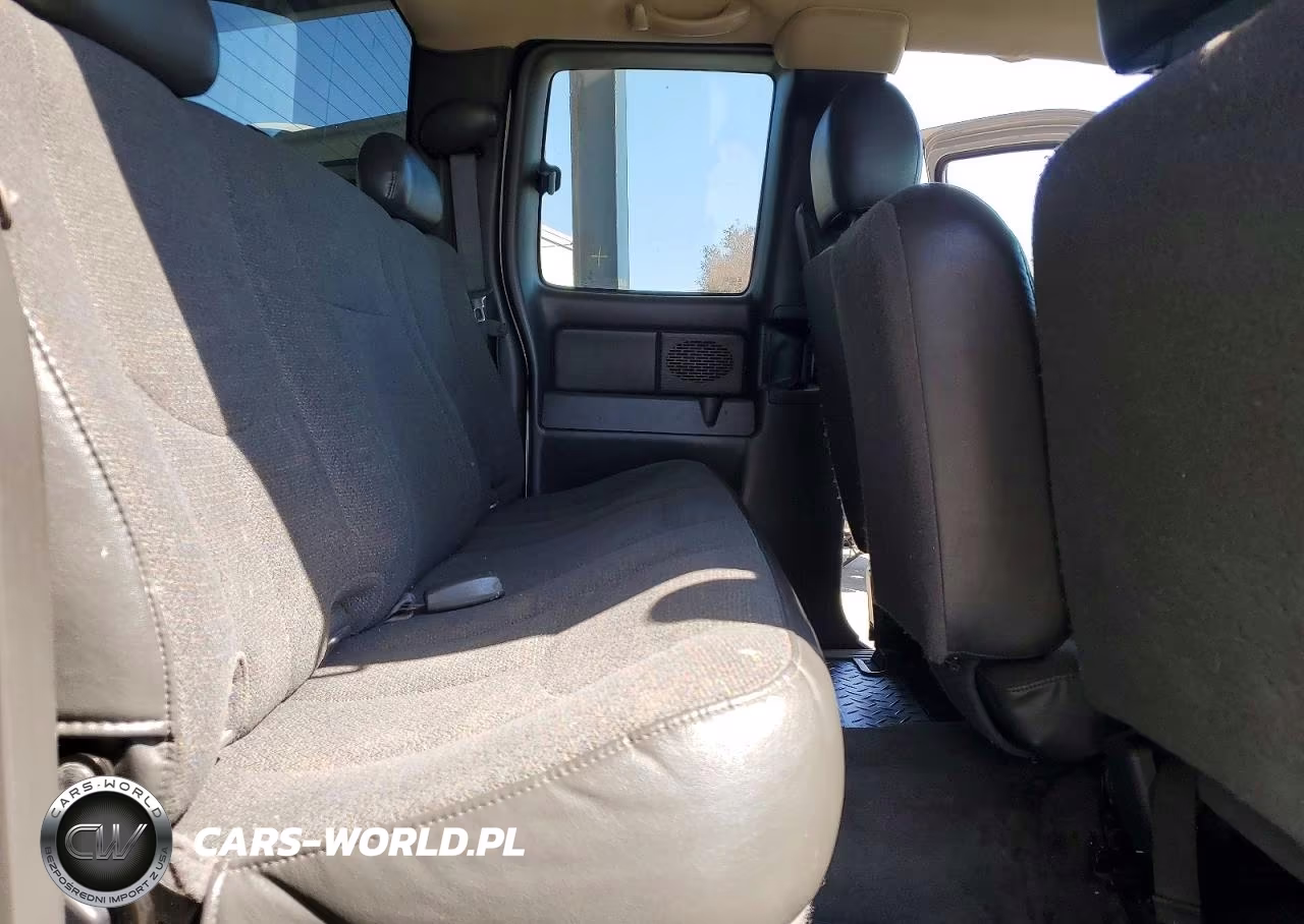 2005 Chevrolet Silverado C1500 VIN:1GCEC19X35Z280065 - 10