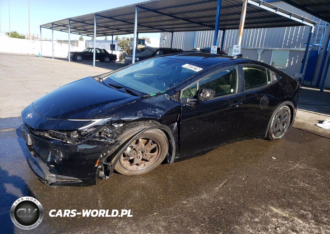 2024 Toyota Prius Le – zdjęcie 1 z 13