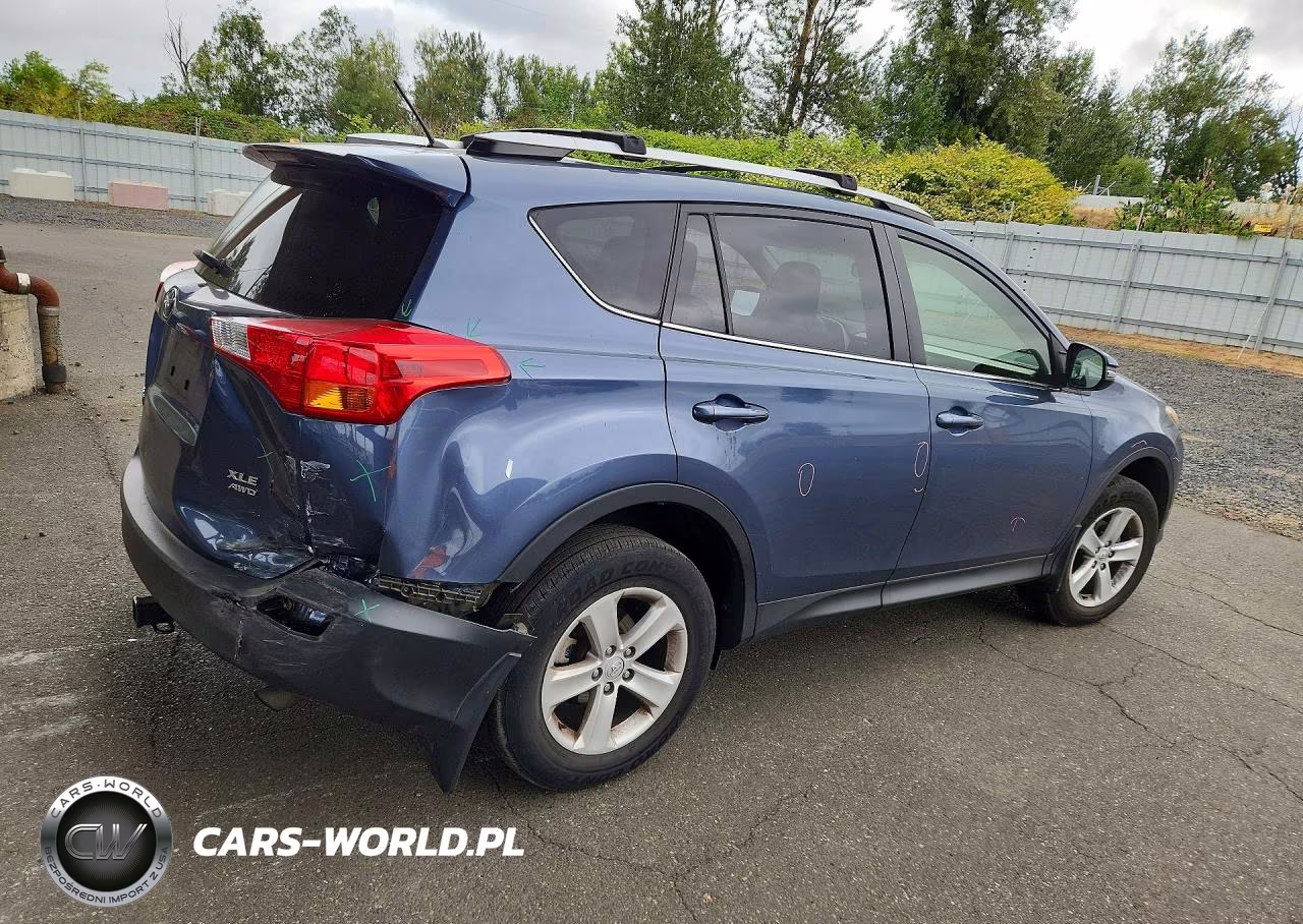 2013 Toyota Rav4 Xle VIN:JTMRFREV1DD046501 - 3