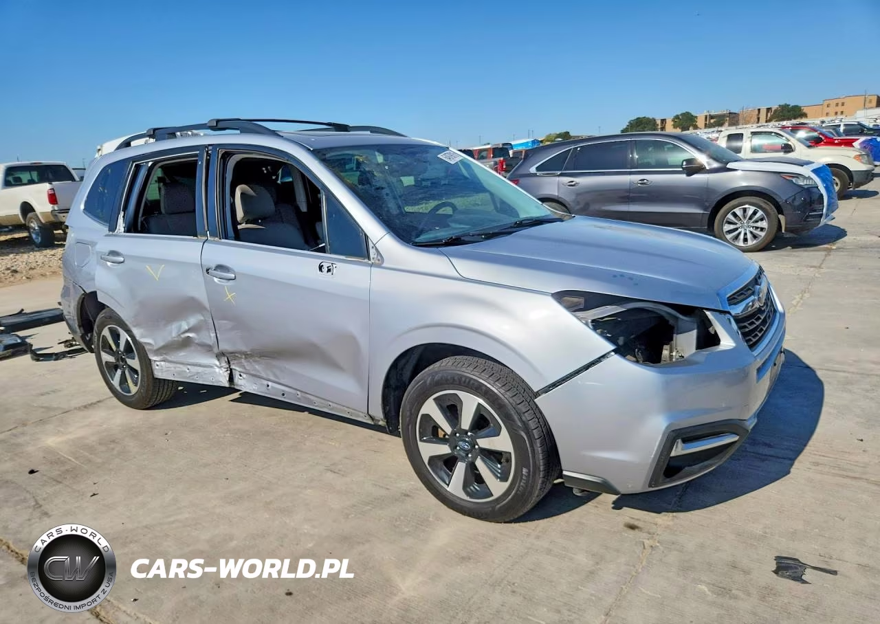 2017 Subaru Forester 2.5I Limited VIN:JF2SJARC1HH803374 - 4