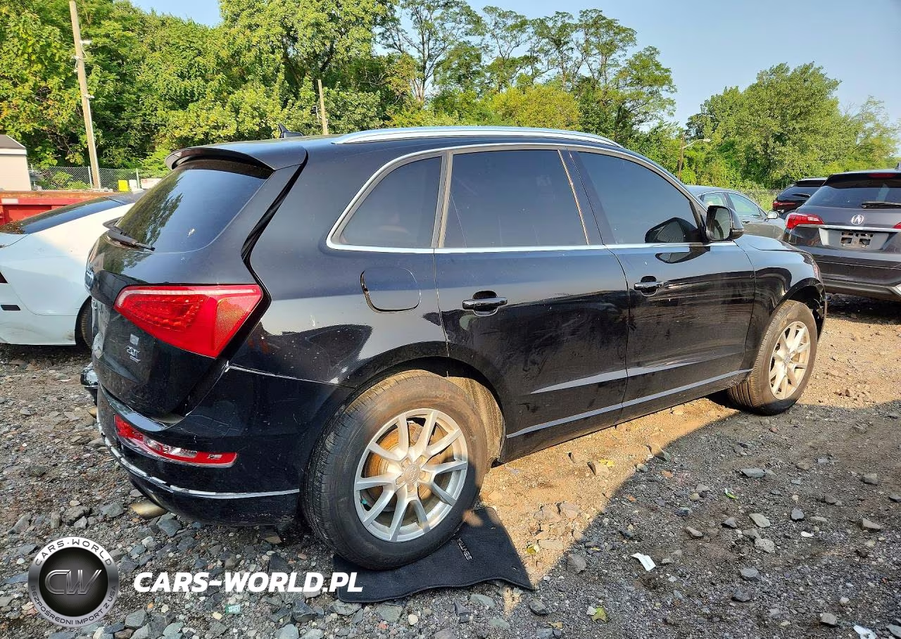 2012 Audi Q5 Premium Plus VIN:WA1LFAFPXCA020139 - 3