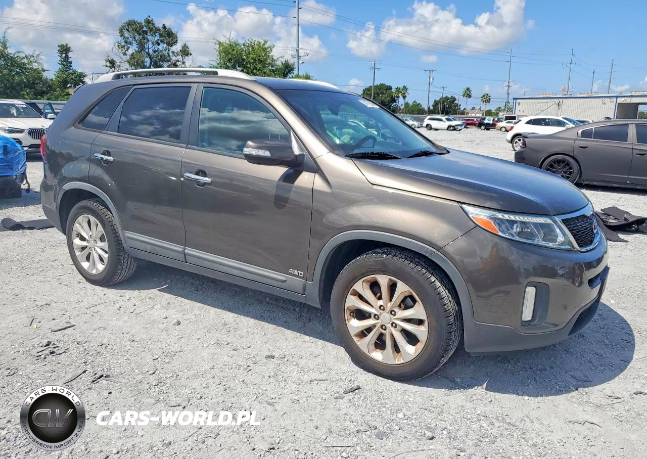 2015 Kia Sorento VIN:5XYKUDA71FG614381 - 4
