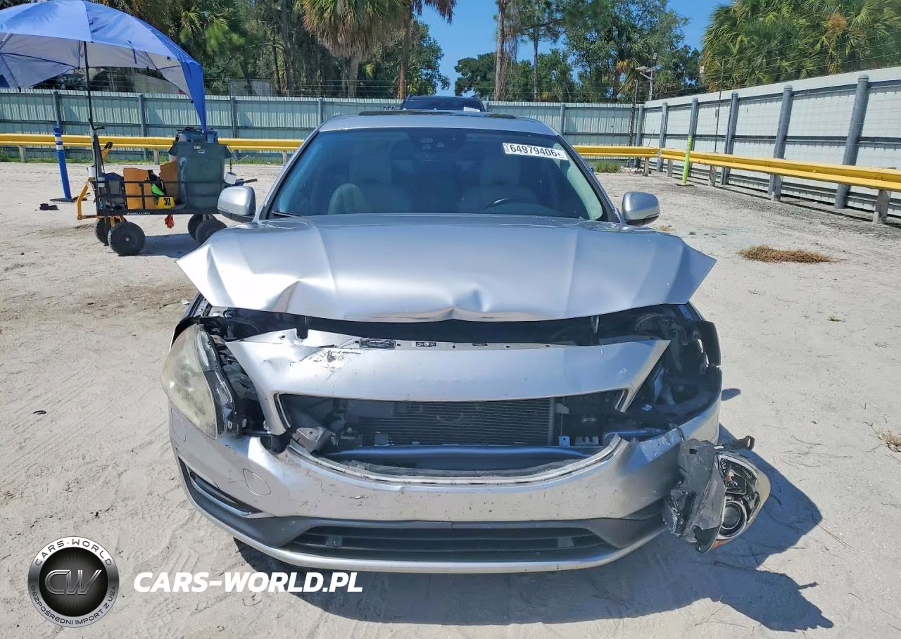 2015 Volvo S60 Platinum VIN:YV140MFM5F1348554 - 5