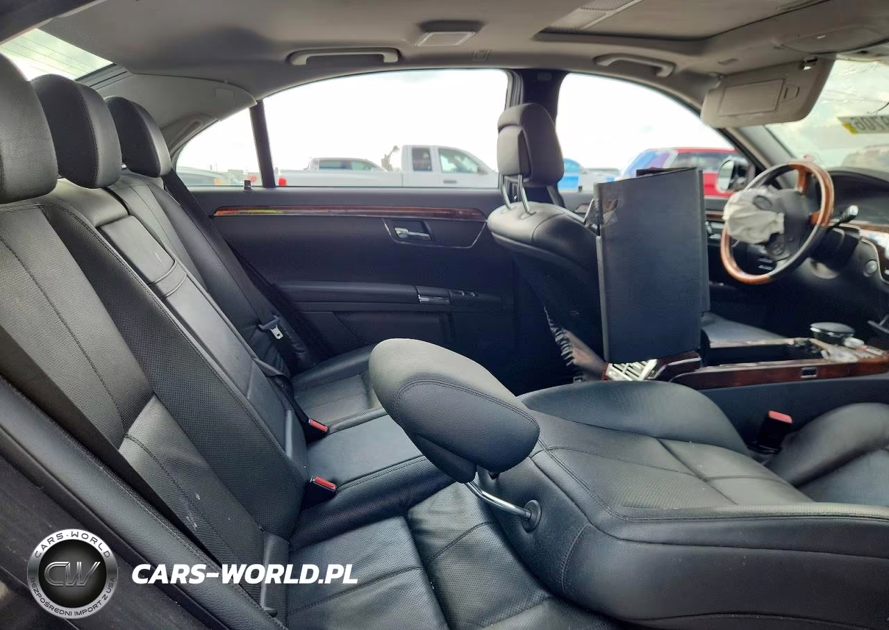 2009 Mercedes-Benz S 550 VIN:WDDNG71X39A251775 - 10