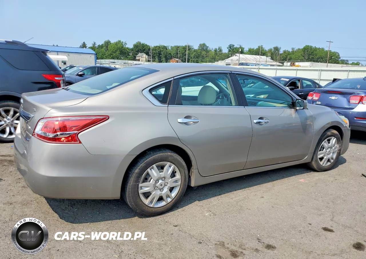 2013 Nissan Altima 2.5 VIN:1N4AL3AP6DN524938 - 3