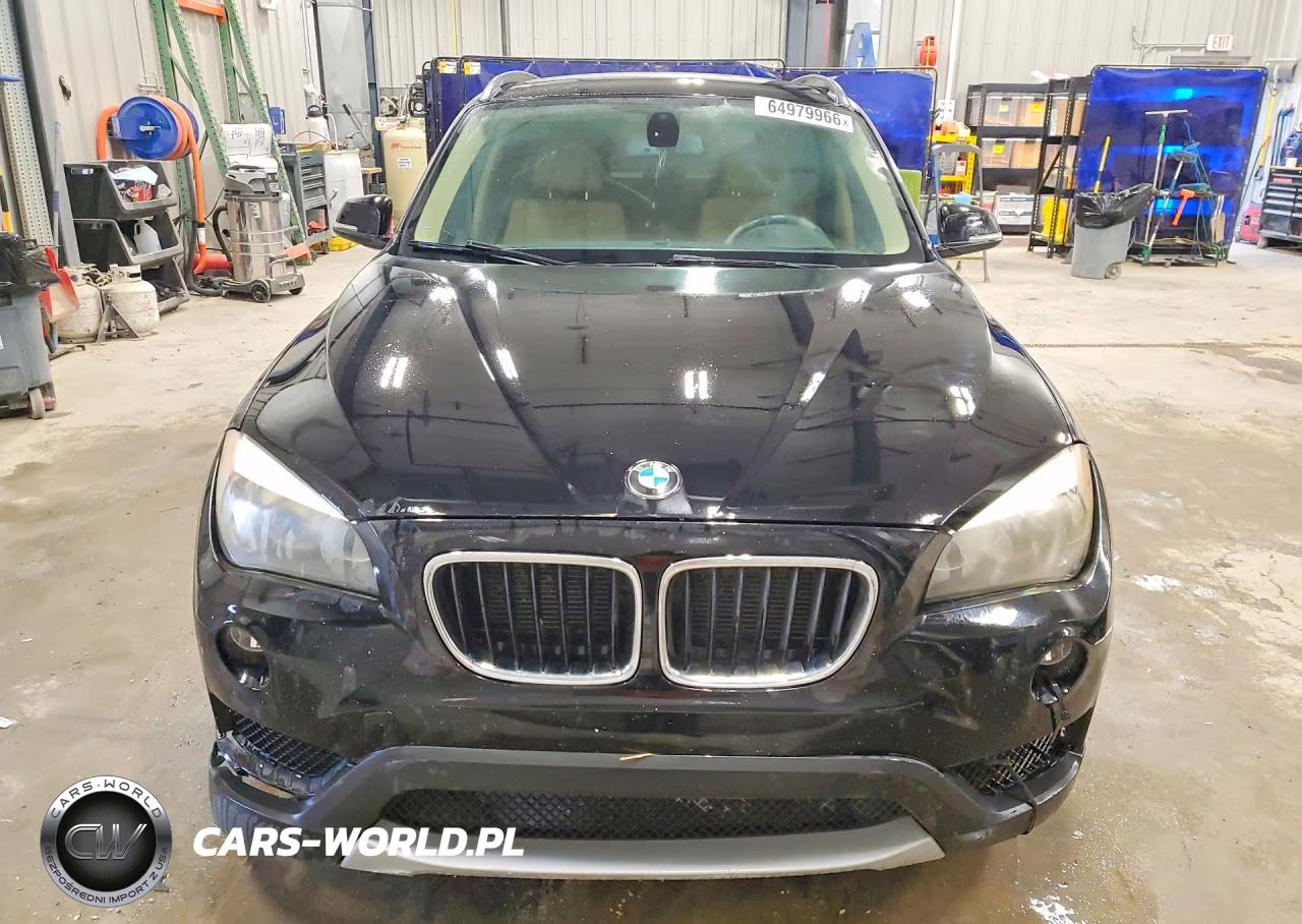 2014 BMW X1 xDrive28I VIN:WBAVL1C52EVY10991 - 5