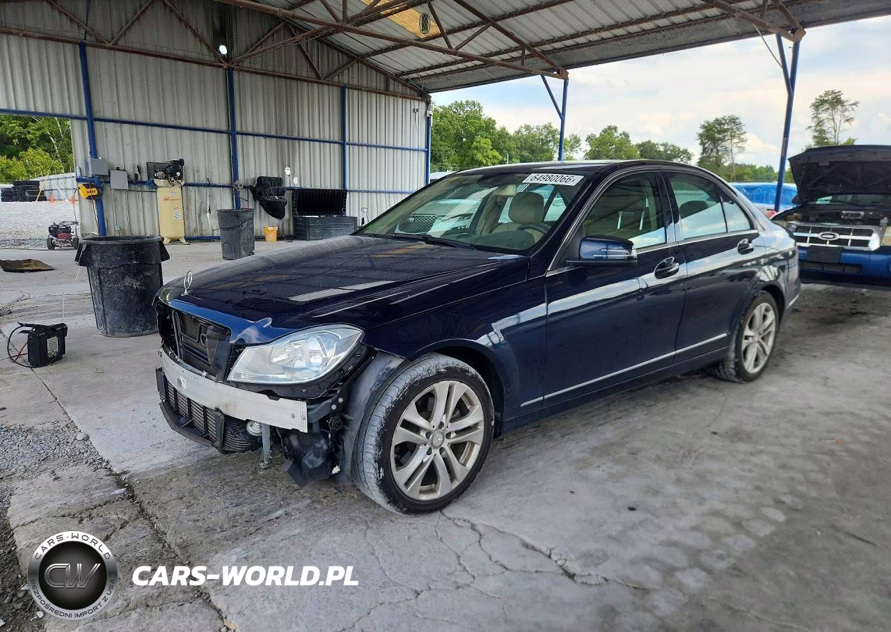 2013 Mercedes-Benz C 250 – zdjęcie 1 z 12