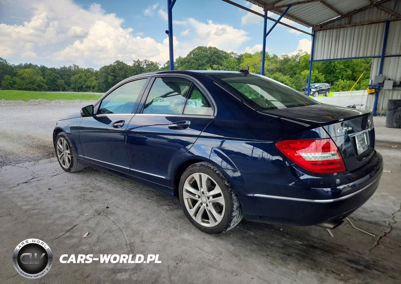 2013 Mercedes-Benz C 250 VIN:WDDGF4HB0DA824161 - 2