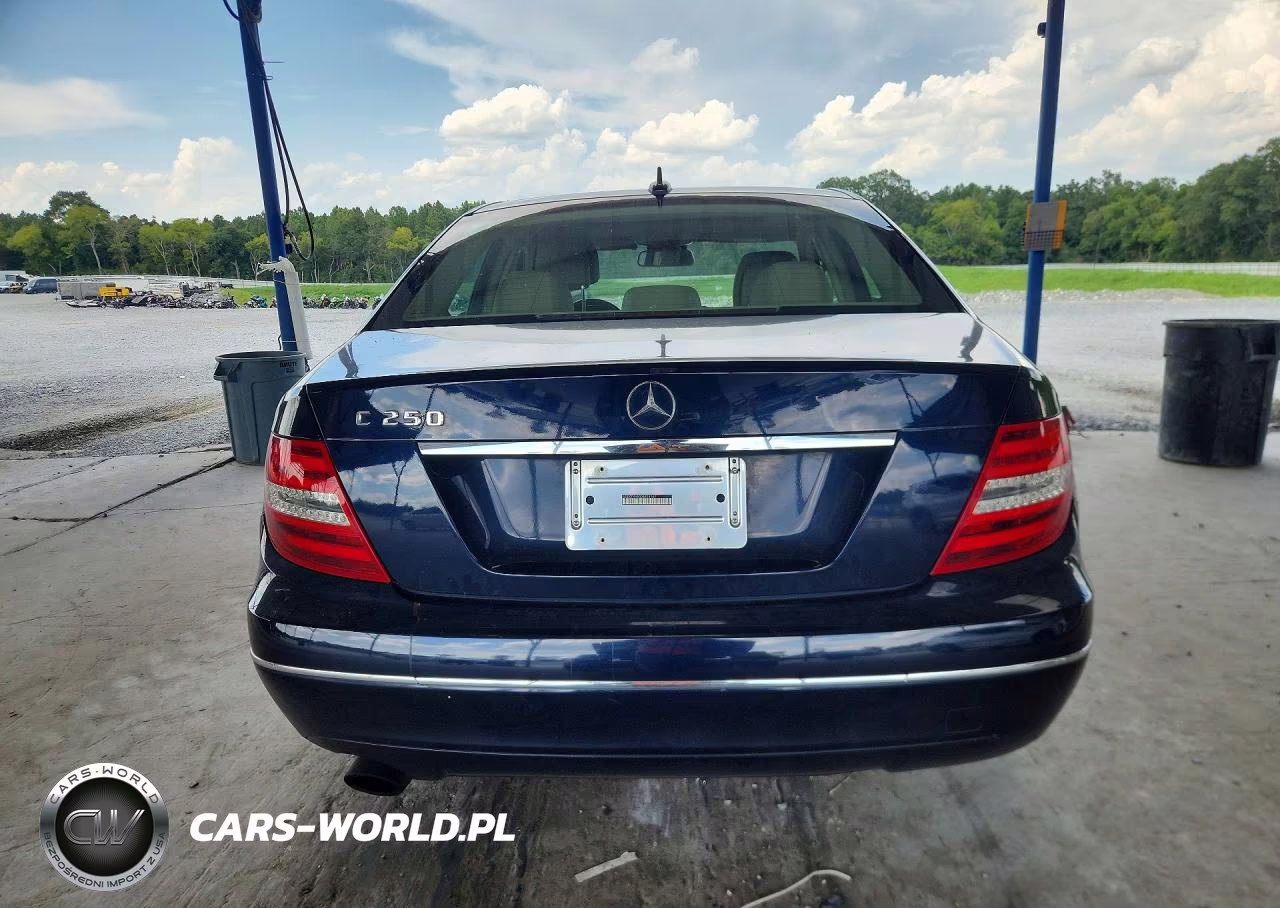 2013 Mercedes-Benz C 250 VIN:WDDGF4HB0DA824161 - 6