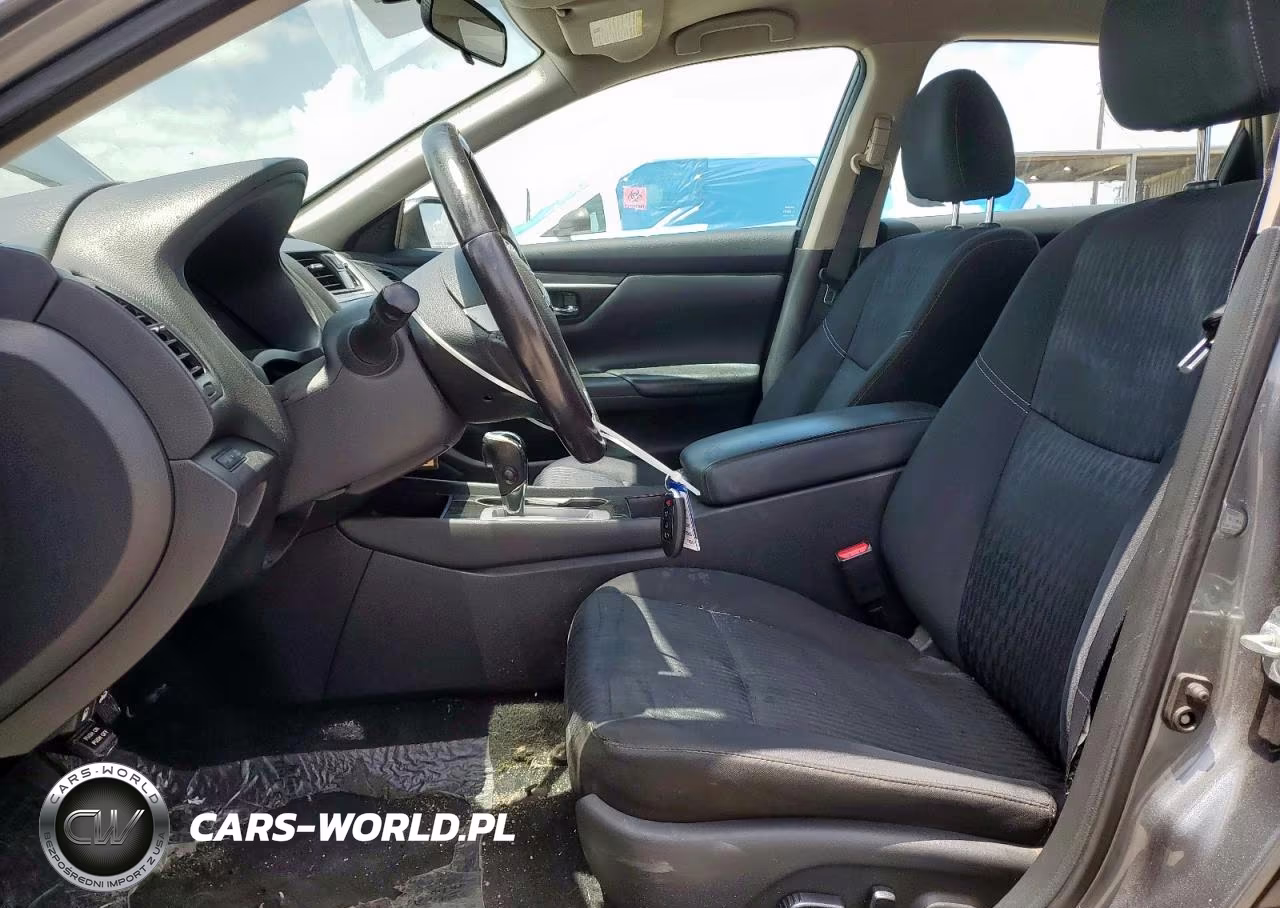2018 Nissan Altima 2.5 VIN:1N4AL3APXJC270996 - 7