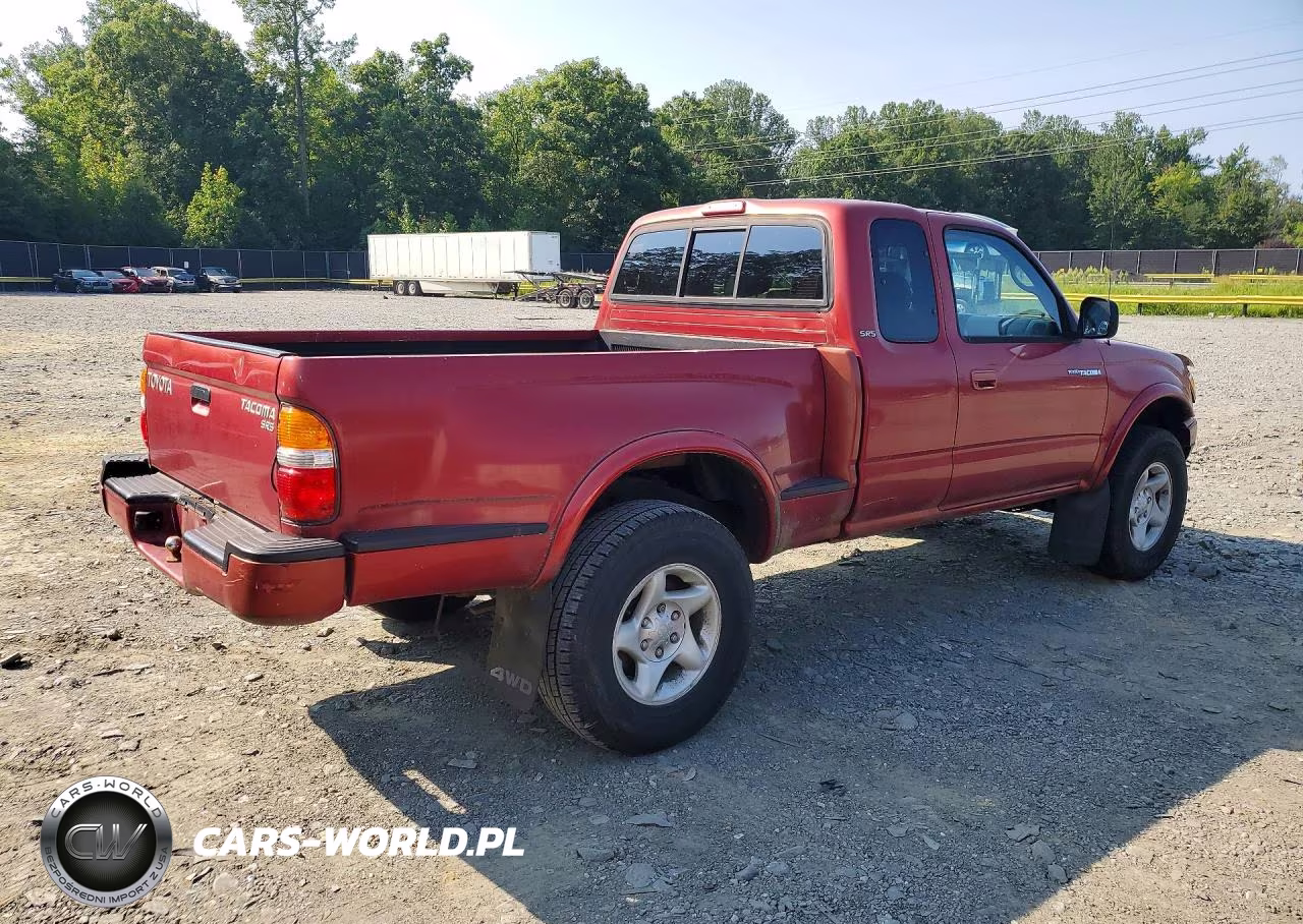 2002 Toyota Tacoma Base VIN:5TEWM72N72Z022404 - 3