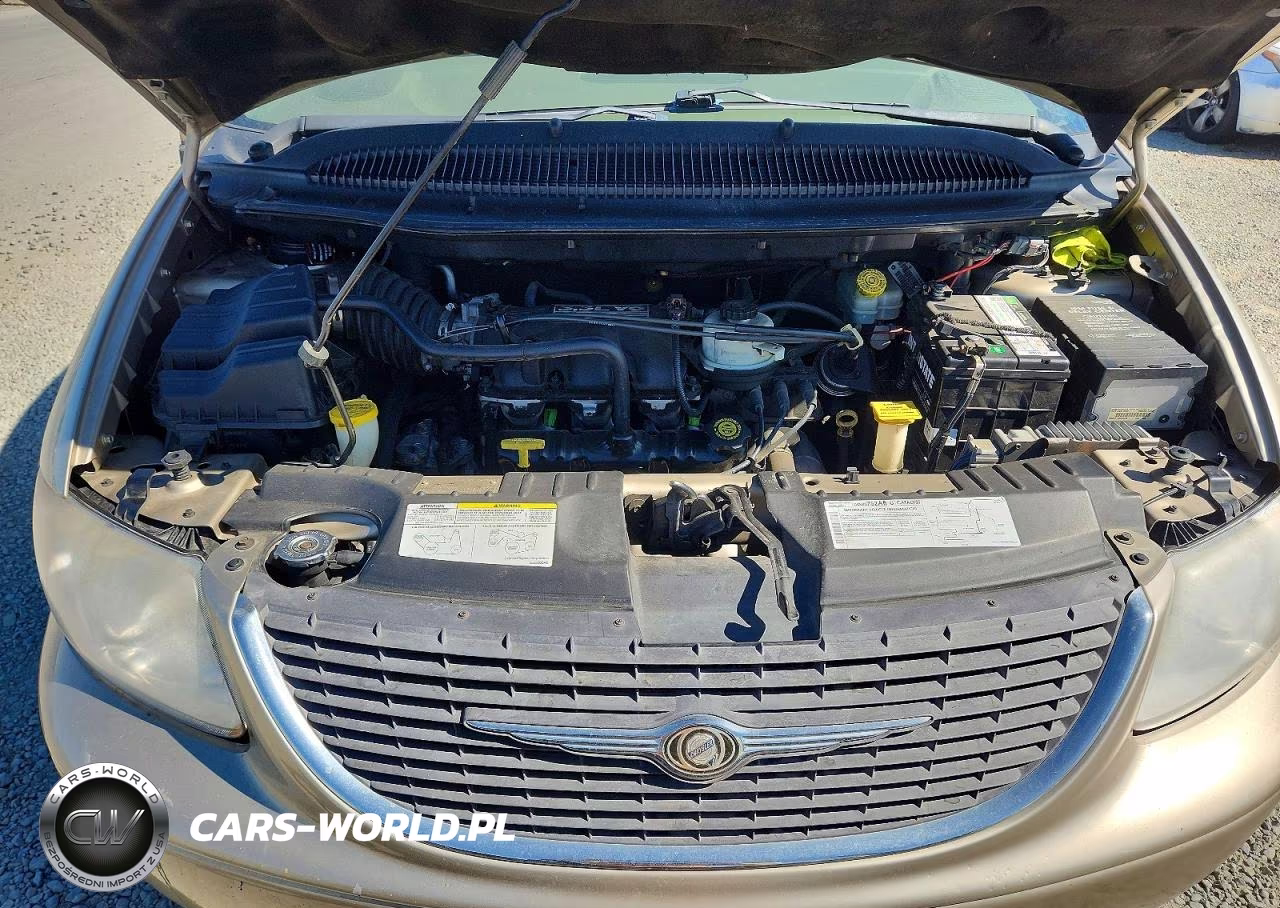 2003 Chrysler Town & Country VIN:2C4GP24333R242799 - 12