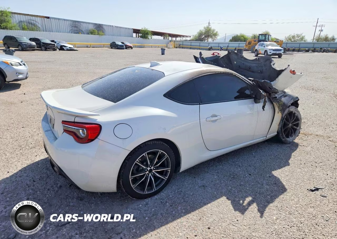 2017 Toyota 86 Base VIN:JF1ZNAA10H8705017 - 3