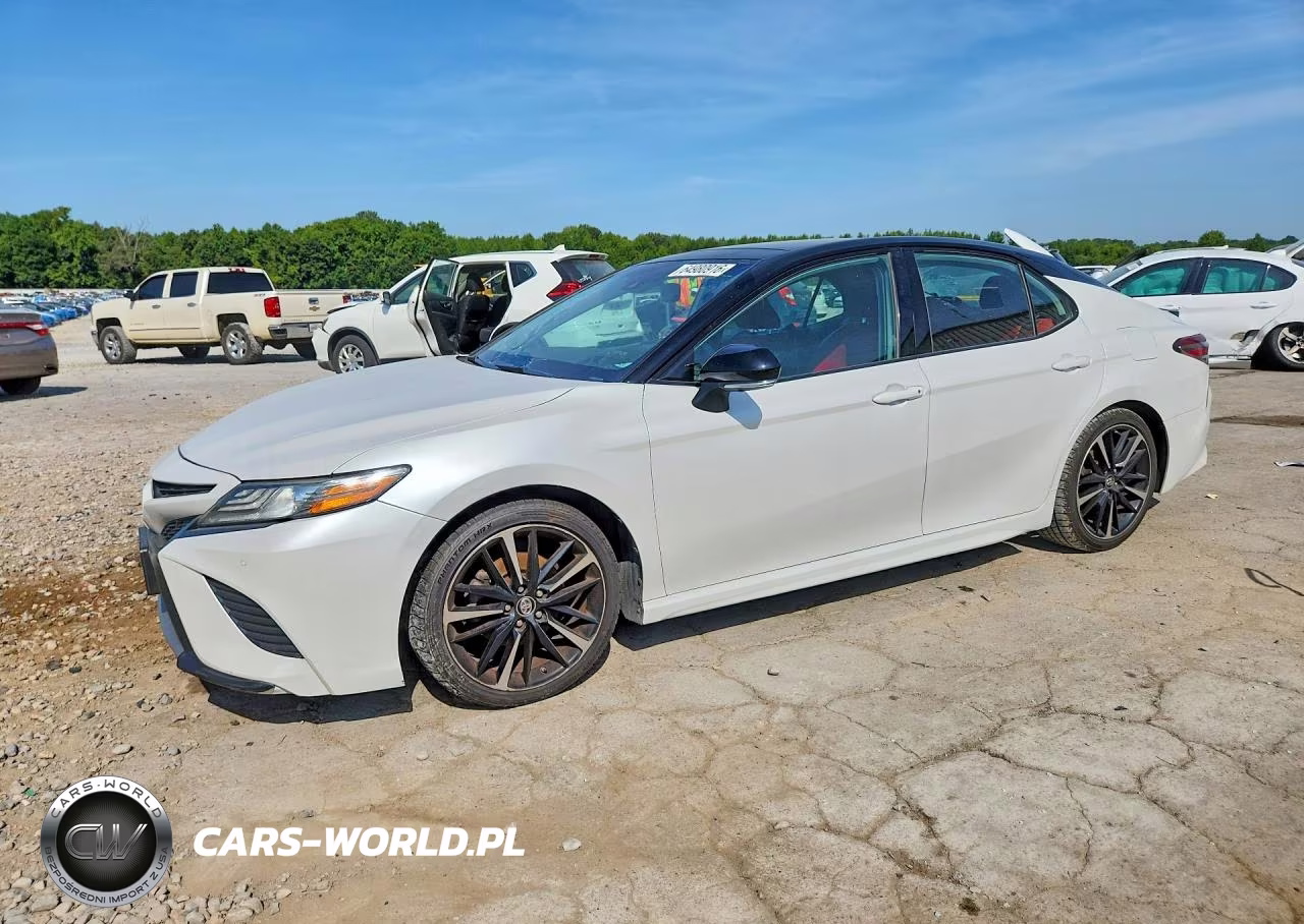 2019 Toyota Camry Xse – zdjęcie 1 z 12