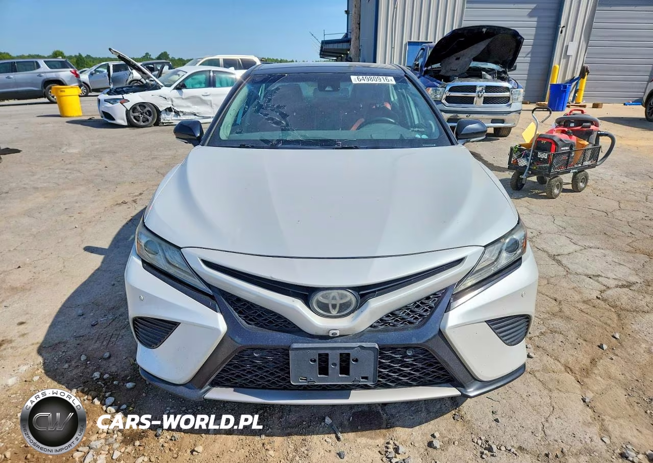2019 Toyota Camry Xse VIN:4T1B61HK5KU197127 - 5