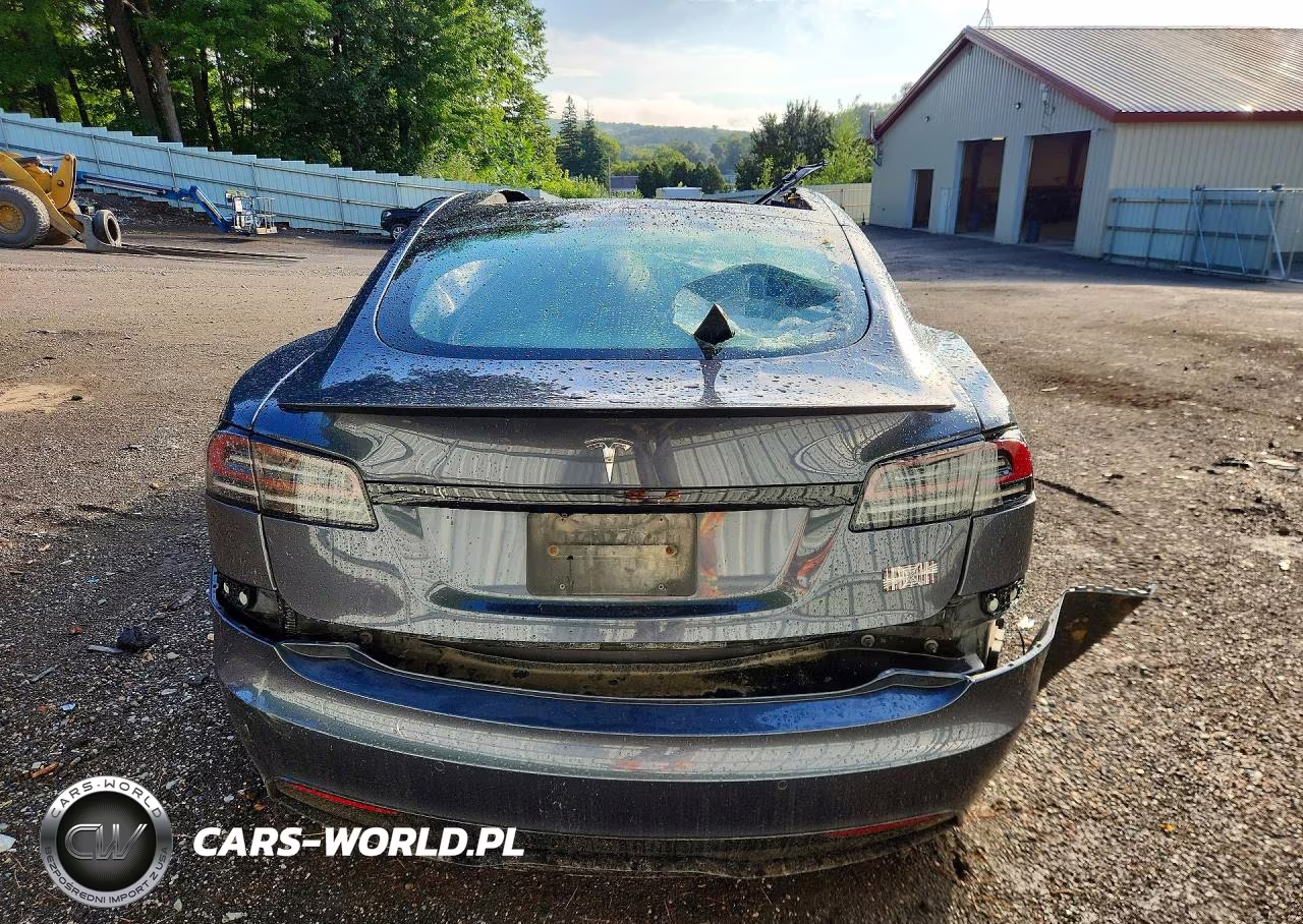 2022 Tesla Model S VIN:5YJSA1E63NF472758 - 6