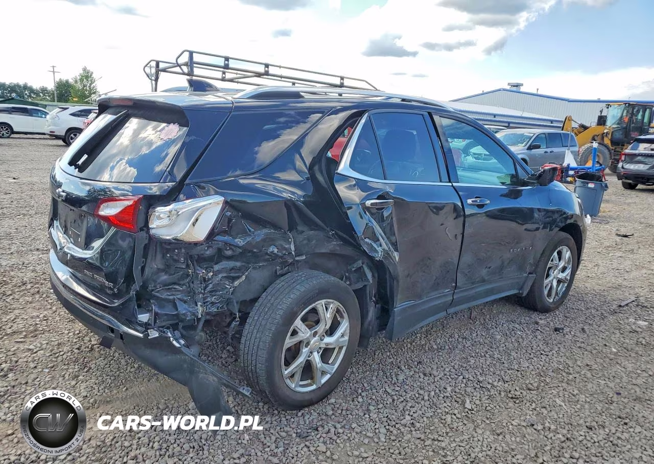 2020 Chevrolet Equinox Premier VIN:2GNAXXEV0L6148665 - 3