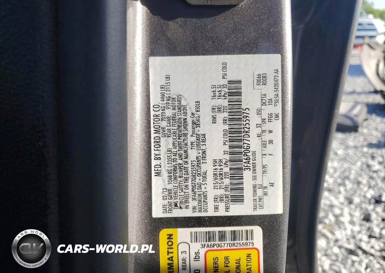 2013 Ford Fusion S VIN:3FA6P0G77DR255975 - 13