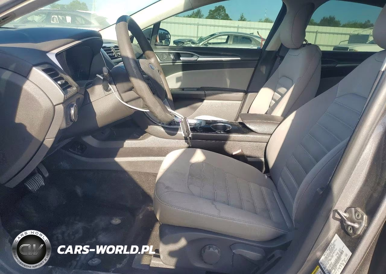2013 Ford Fusion S VIN:3FA6P0G77DR255975 - 7