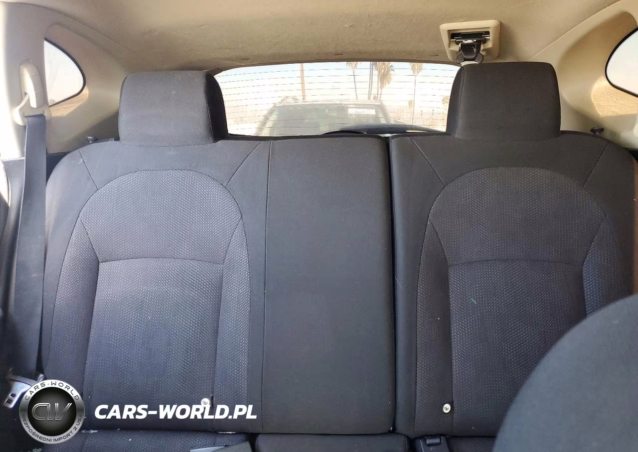 2011 Nissan Rogue S VIN:JN8AS5MV3BW301898 - 10