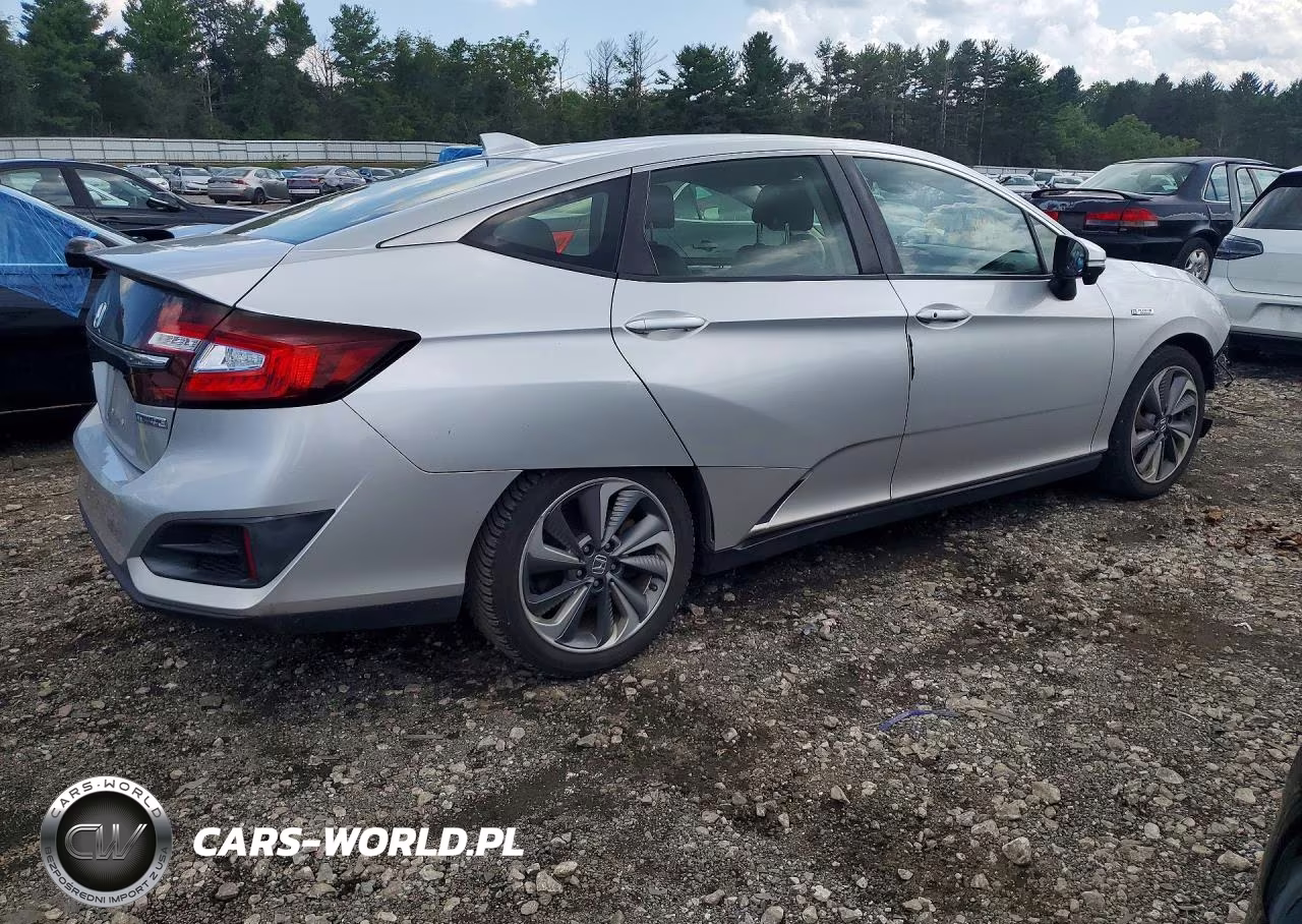 2018 Honda Clarity VIN:JHMZC5F17JC011216 - 3