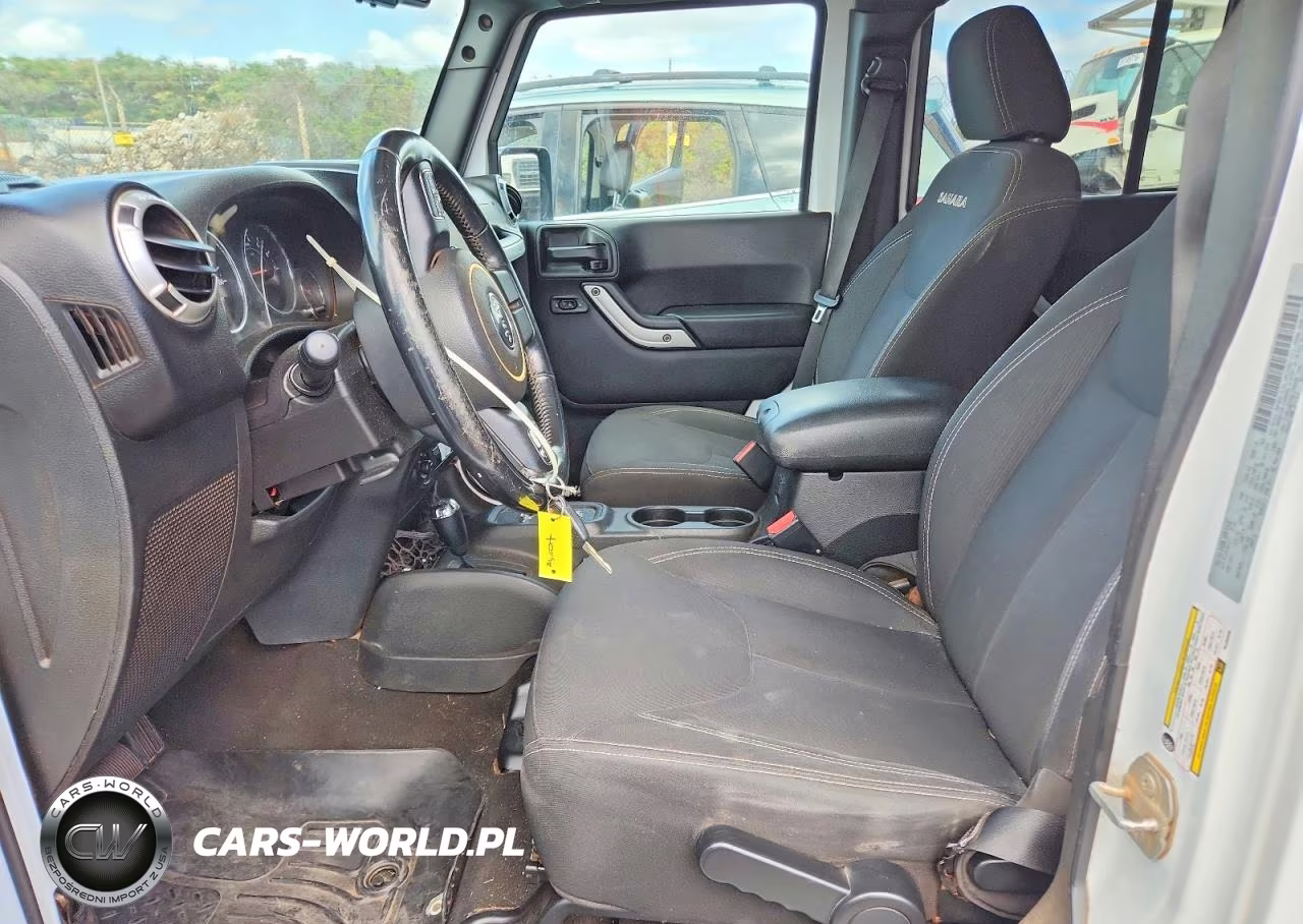 2016 Jeep Wrangler Unlimited Sahara VIN:1C4BJWEG5GL234030 - 7