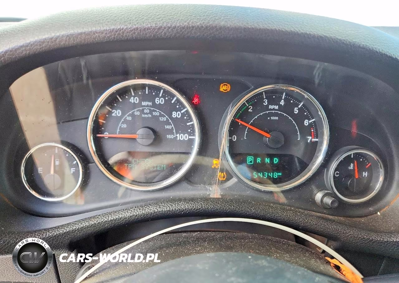 2016 Jeep Wrangler Unlimited Sahara VIN:1C4BJWEG5GL234030 - 9