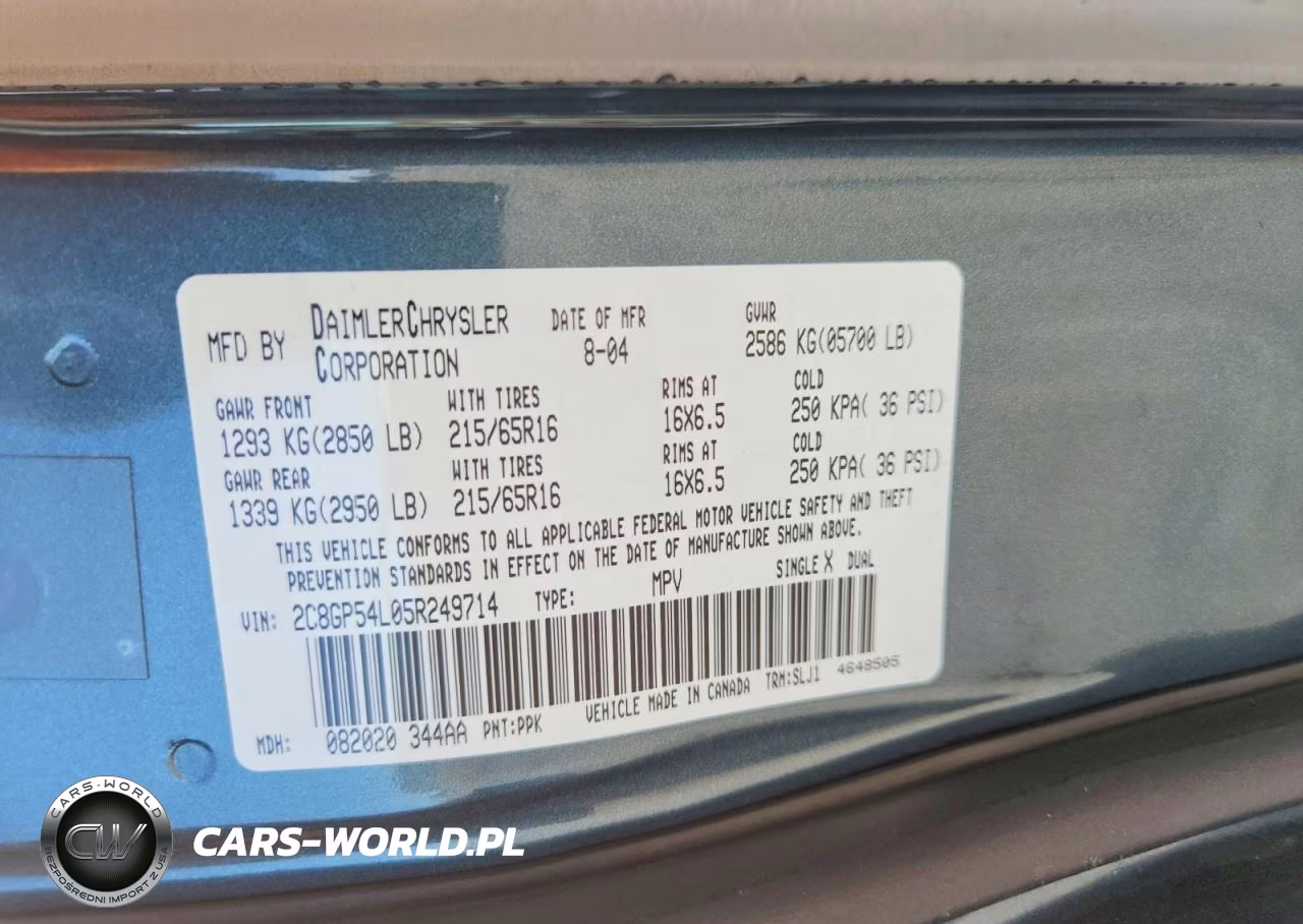 2005 Chrysler Town & Country Touring VIN:2C8GP54L05R249714 - 13