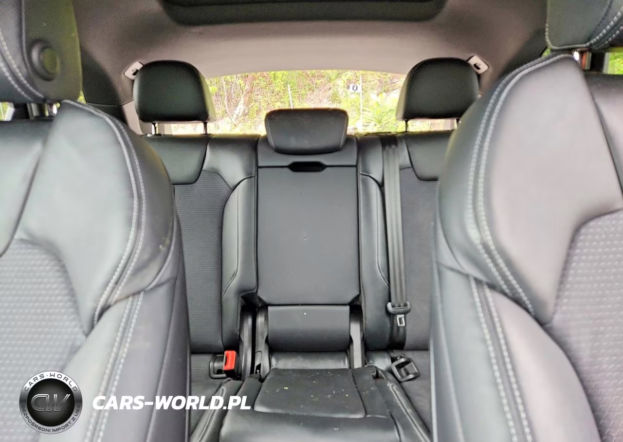2024 Audi Q5 E Premium Plus 55 VIN:WA1E2AFY8R2043399 - 10