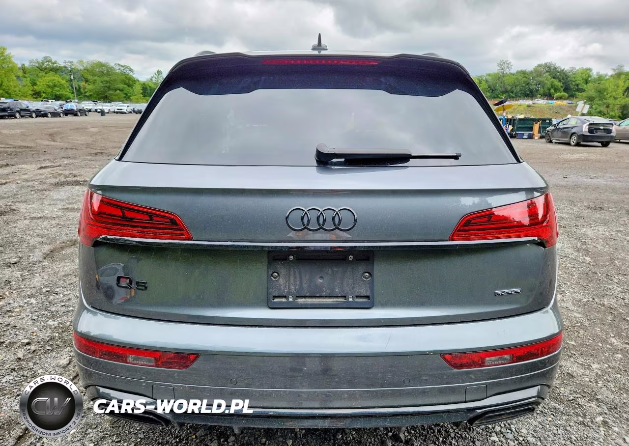 2024 Audi Q5 E Premium Plus 55 VIN:WA1E2AFY8R2043399 - 6
