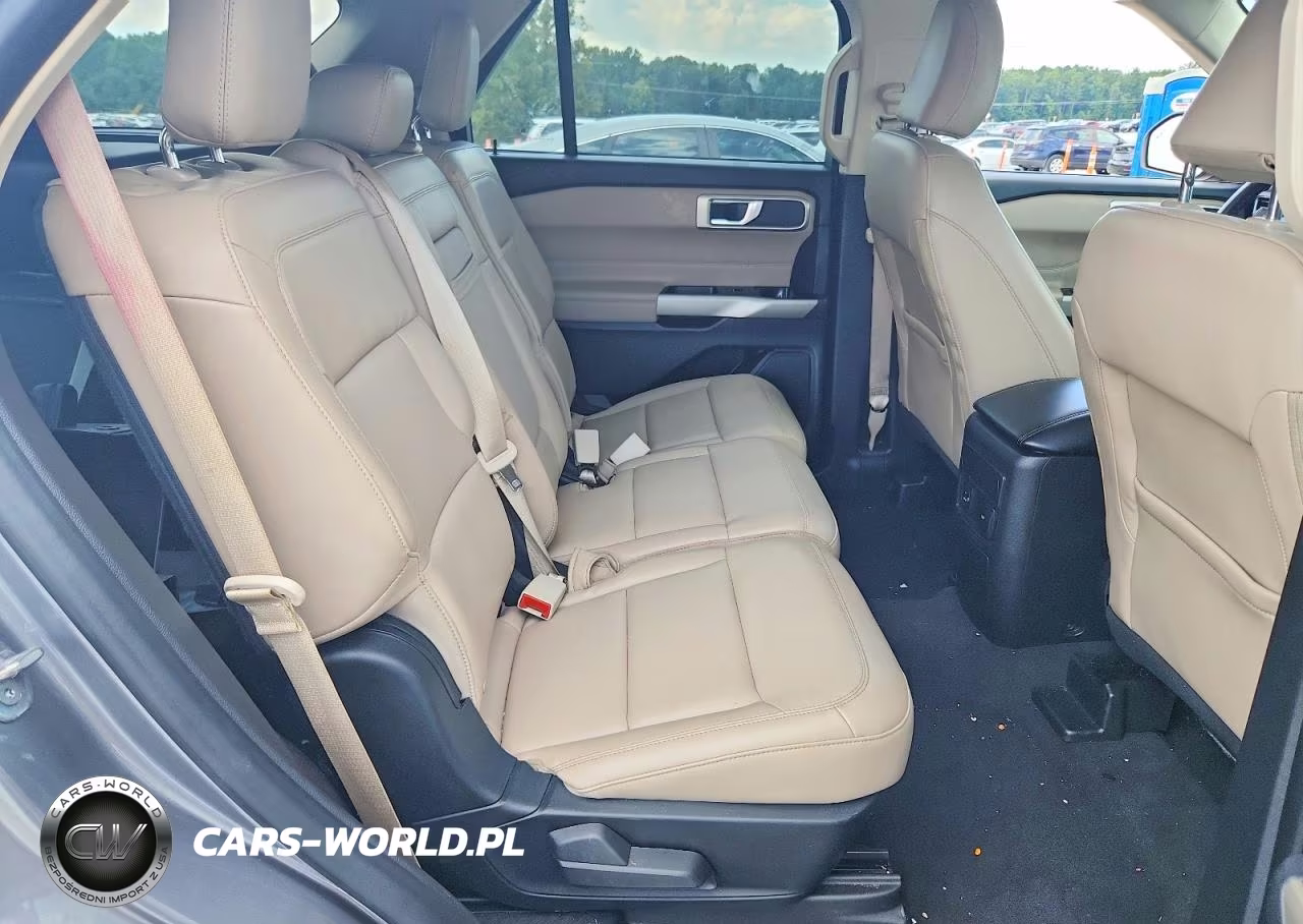 2022 Ford Explorer Xlt VIN:1FMSK7DH6NGA47703 - 11