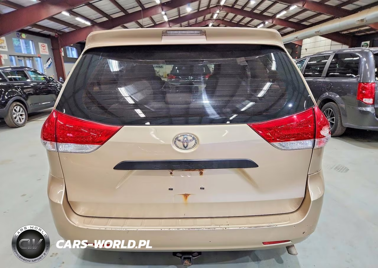 2012 Toyota Sienna Base 7-Passenger VIN:5TDZK3DC2CS182597 - 6