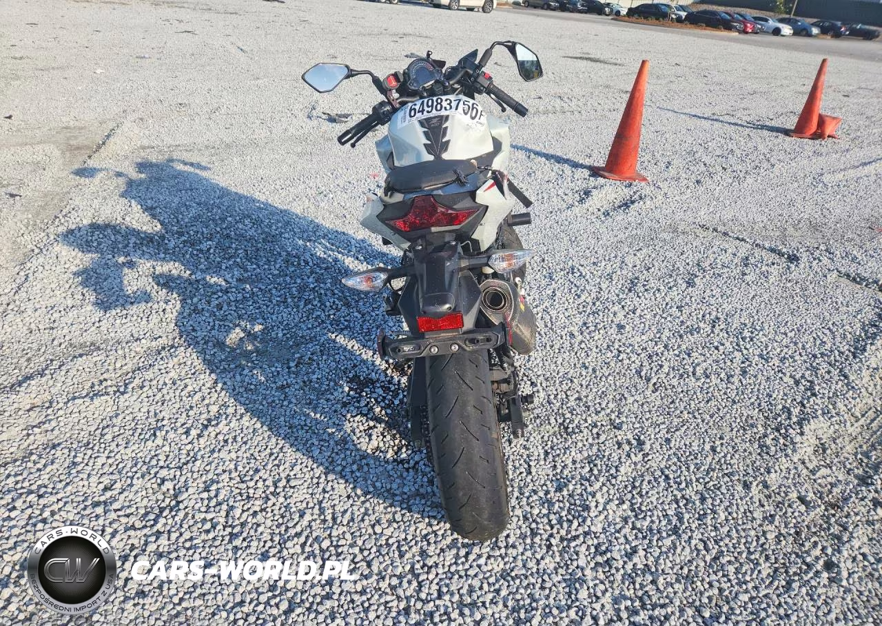 2023 Kawasaki Er400 D VIN:JKAERKD19PDAR1716 - 4